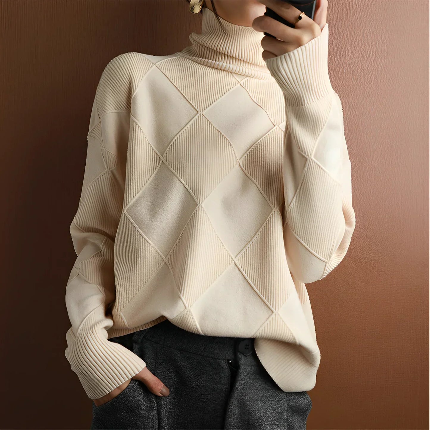 Dione™ | Structured turtleneck jumper